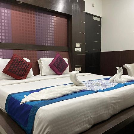 The Bonlon Inn-Near Blk Hospital دلهي المظهر الخارجي الصورة