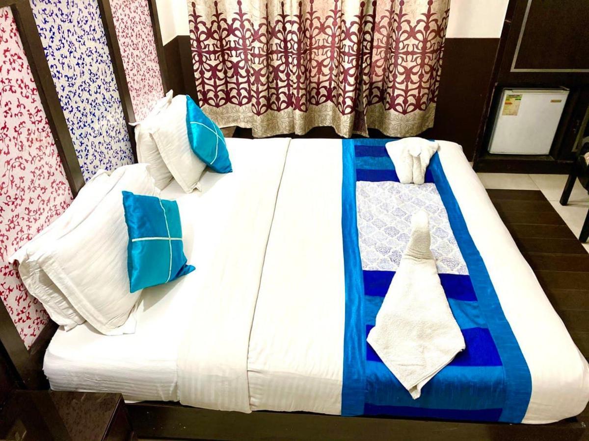 The Bonlon Inn-Near Blk Hospital دلهي المظهر الخارجي الصورة